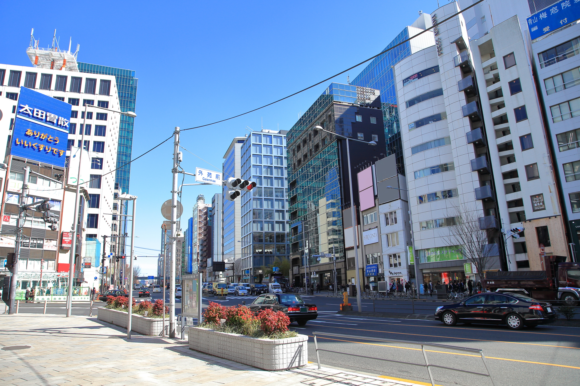 外苑前駅