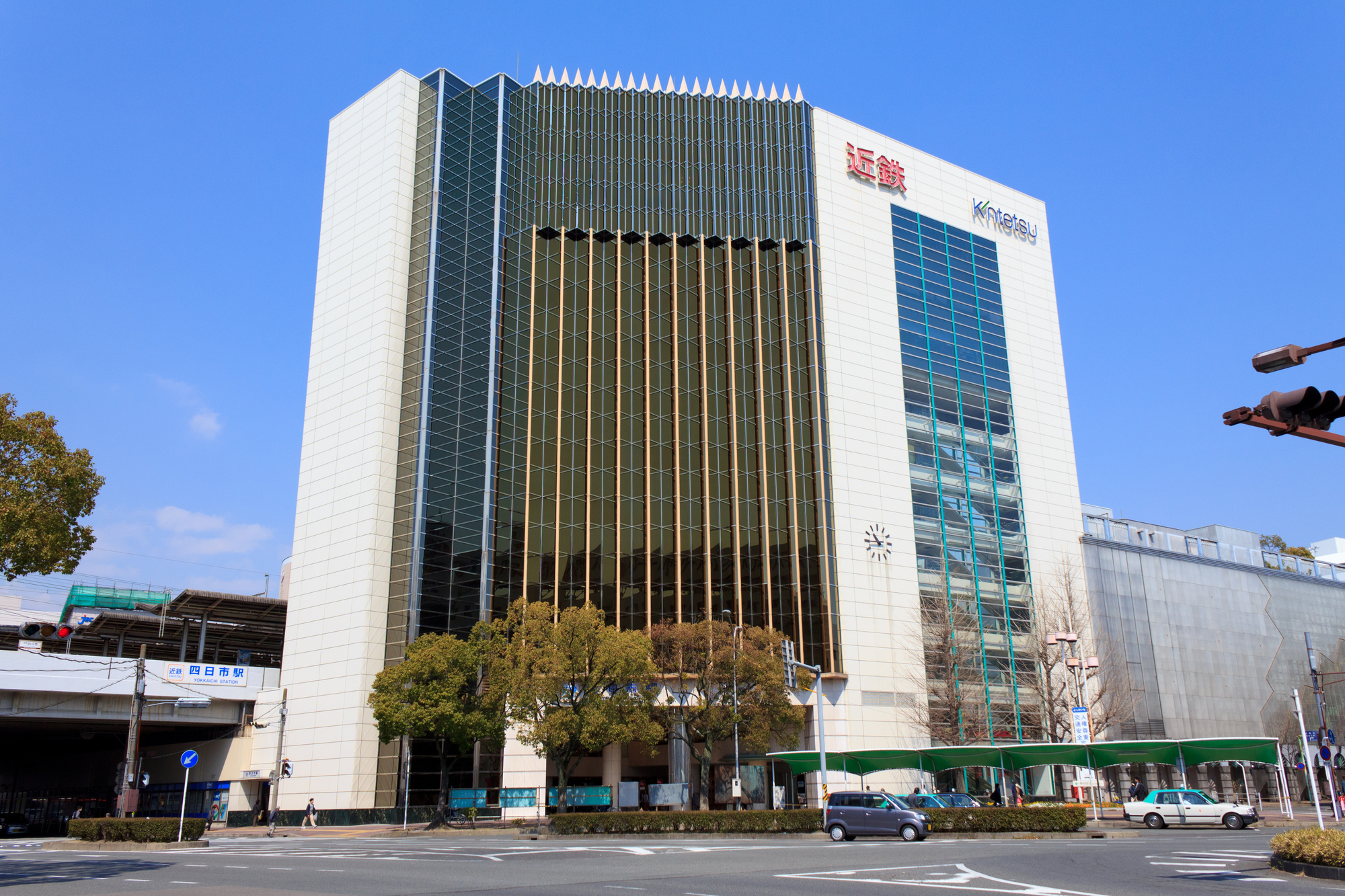 近鉄四日市駅